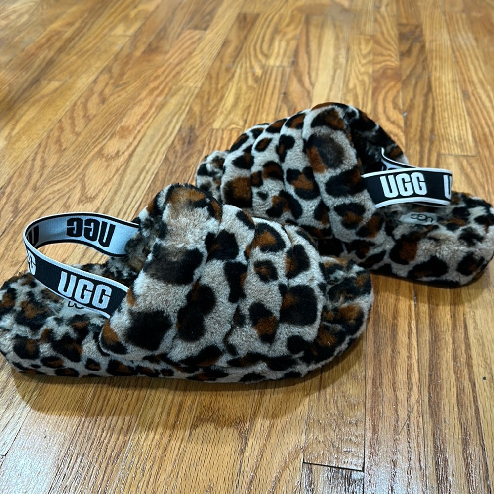UGG Fluff Yeah Slides
